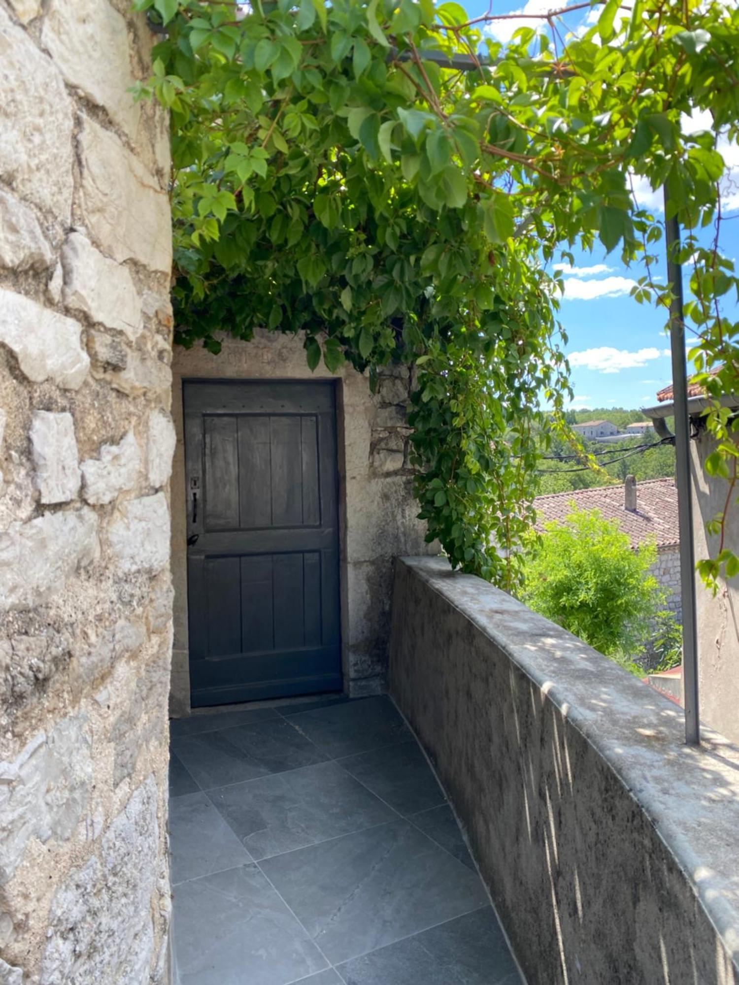 Magnifique Maison En Coeur De Balazuc, Proche Plages Ardeche Номер фото